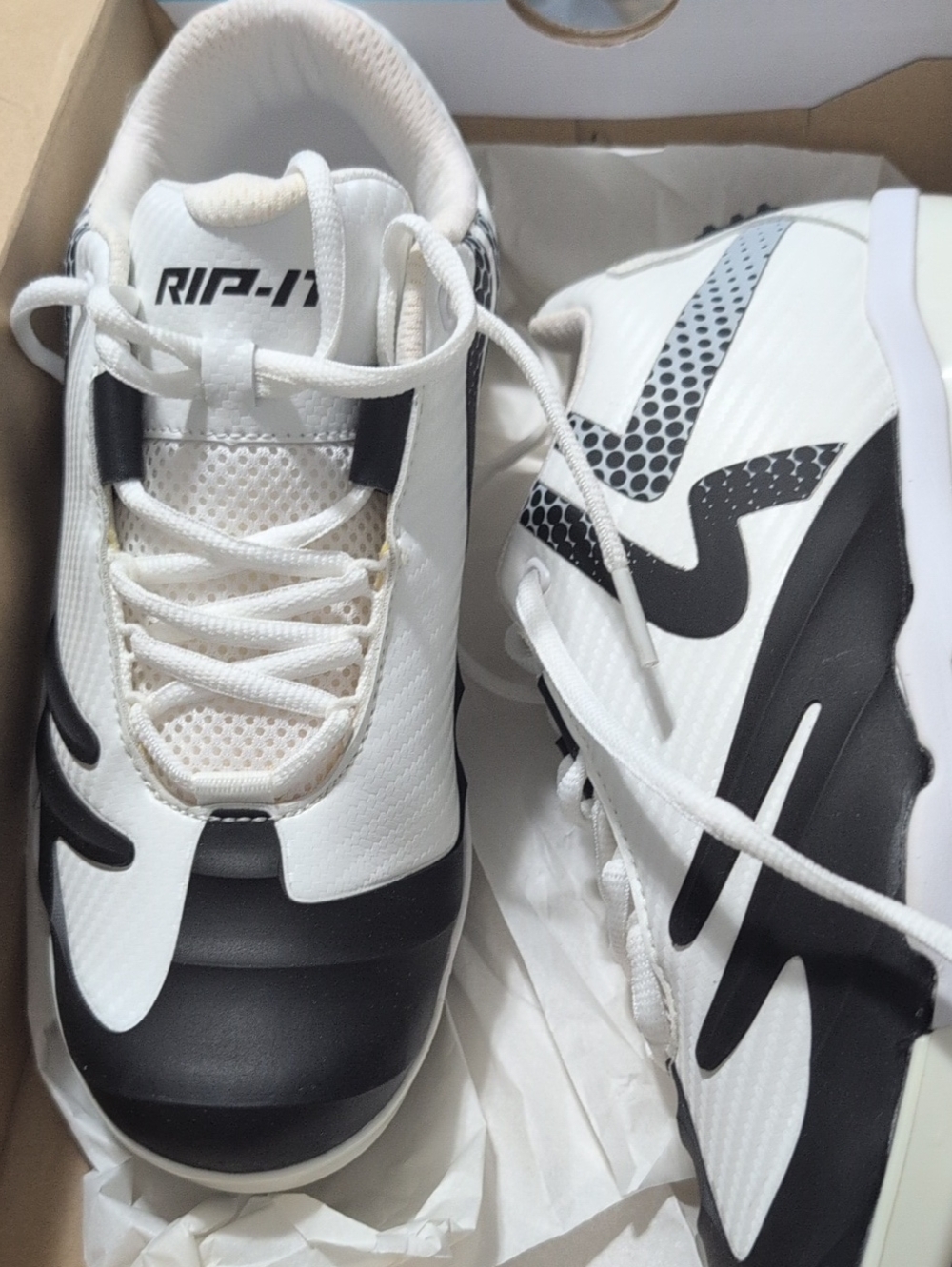 RIP-IT Women's White and Black Athletic Shoes